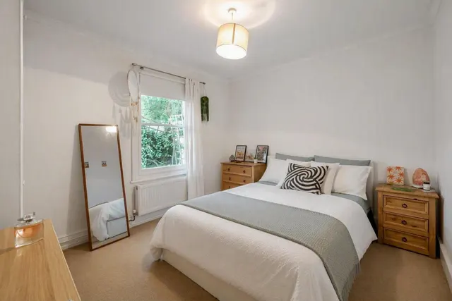 Emu Road, Battersea, SW8, photo 3