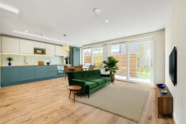 Manor Park, Hither Green, SE13, photo 1