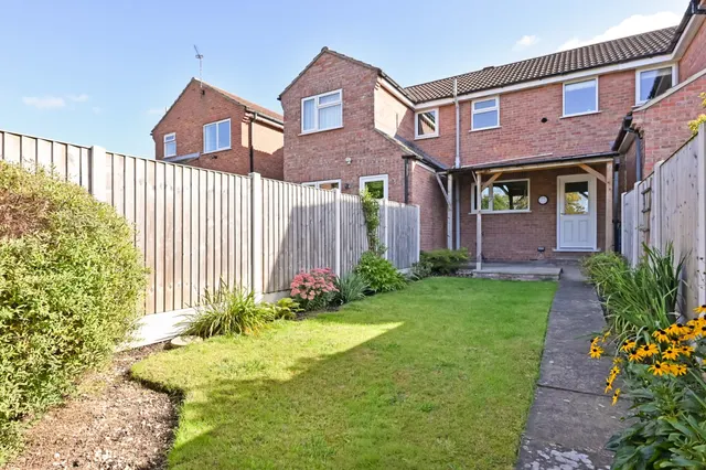Hastings Close, York, YO30, photo 2