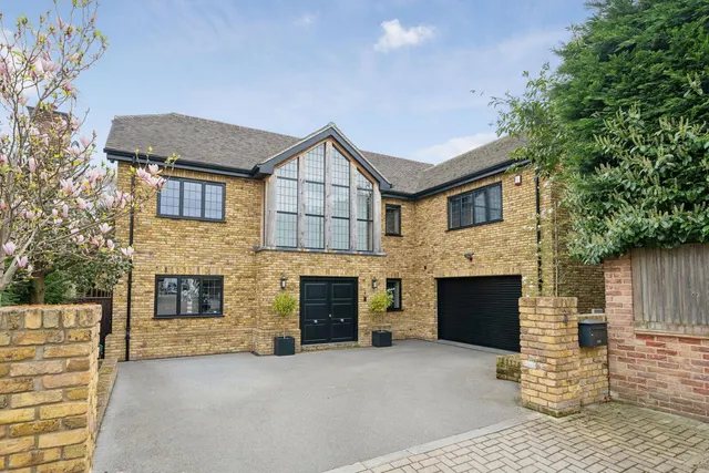 Heathley End, BR7, photo 1