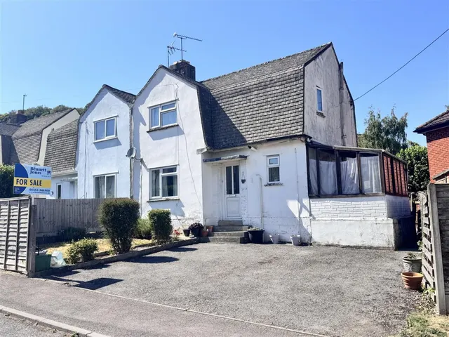 Cambridge Avenue, Dursley, GL11, photo 1
