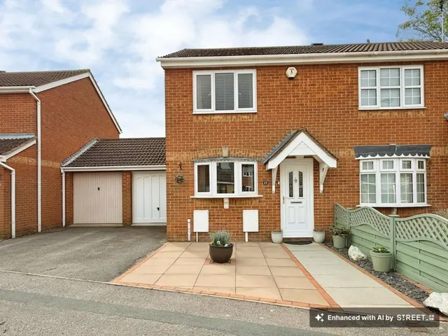 Hazeldene Road, Hamilton, LE5, photo 1