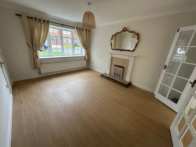 Stoney Close, Solihull, B92, photo 2