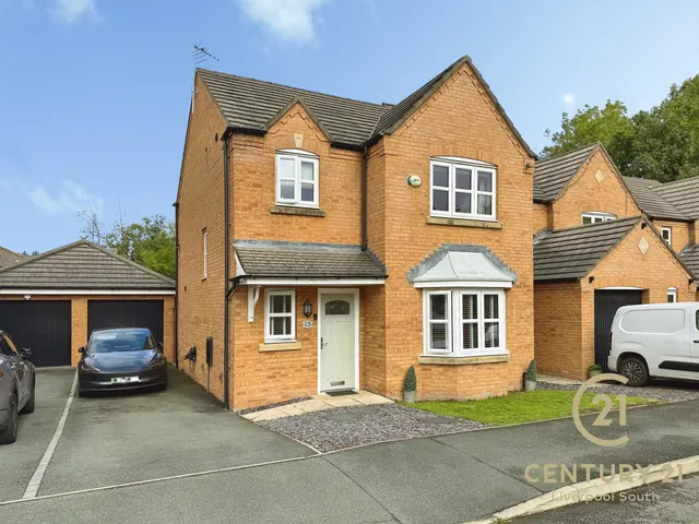 Elmswood Avenue, Hunts Cross, L25, photo 1