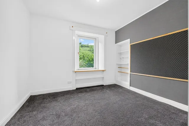 Photo 2 — Loudoun Road, Newmilns