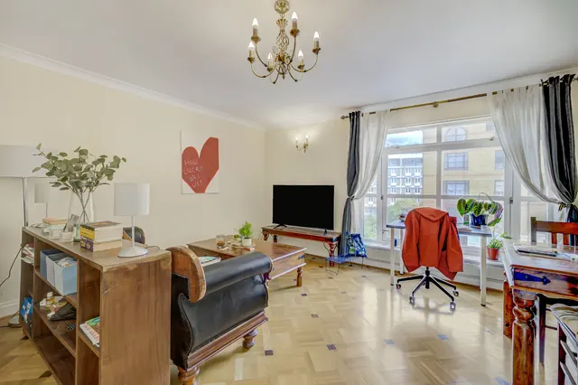 Photo 2 — Gloucester Terrace, Bayswater, London, W2