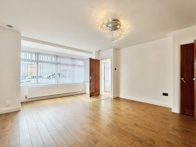 Wardend Road, Birmingham, B8, photo 3