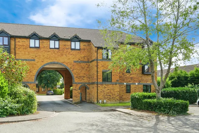 Heron Drive , Bicester, photo 1