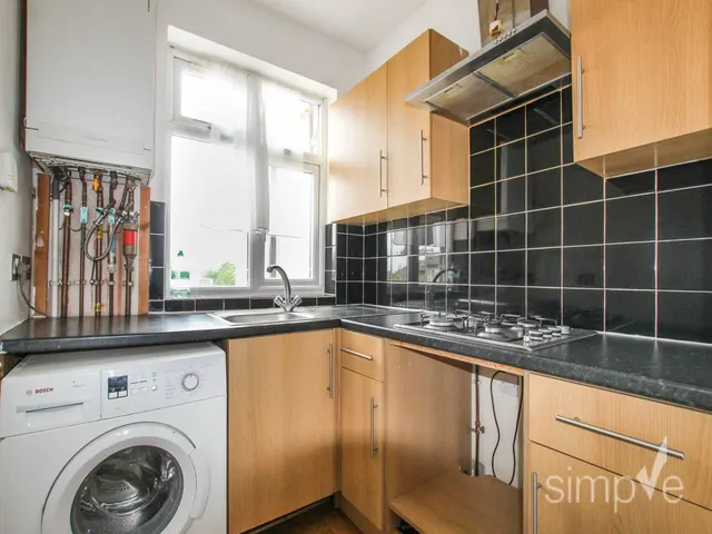 Western Road, Southall, UB2, photo 1