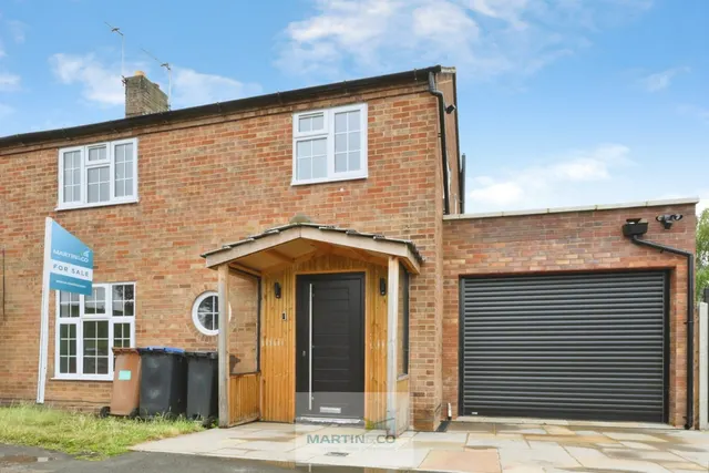 Pinnate Place, Welwyn Garden City, photo 1