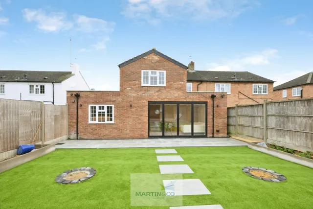 Photo 2 — Pinnate Place, Welwyn Garden City