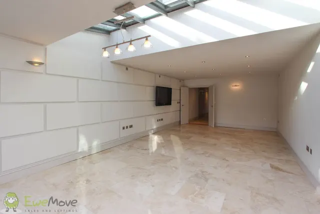 Harp Hill Mews, Cheltenham, GL52, photo 2