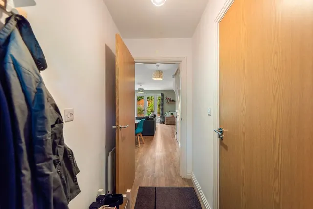 Photo 2 — New House Farm Drive, Northfield, Birmingham, West Midlands, B31 2FW