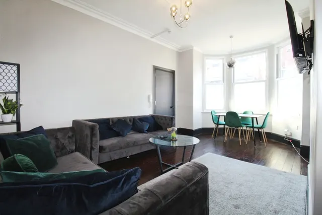 Hilton Road, Chapel Allerton, LS8, photo 3
