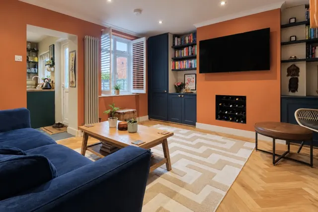 Stoughton Road, Guildford, GU2, photo 3