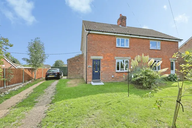 Pages Lane, Saham Toney, THETFORD, photo 1