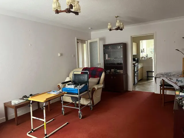 Photo 3 — Kingsfield, Ringwood, Hampshire, BH24 1PH