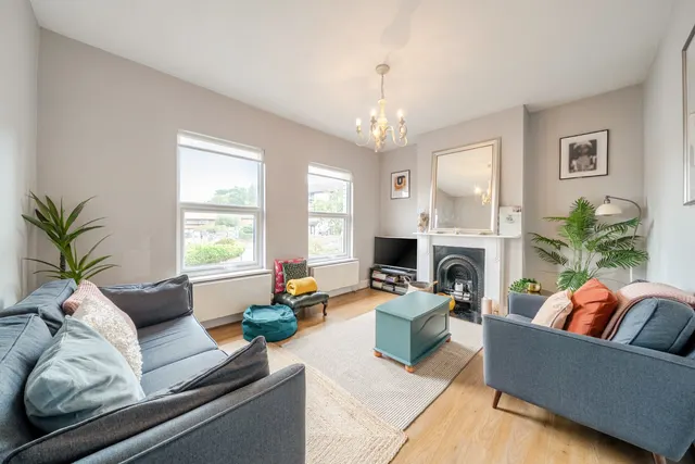 Wellfield Road, Streatham, SW16, photo 1