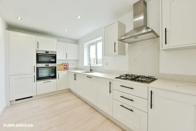 Workers Way, Heywood, OL10, photo 2