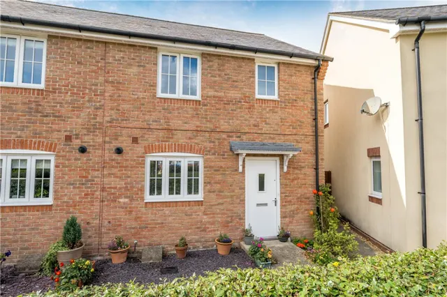 Wyndham Drive, Romsey, SO51, photo 1