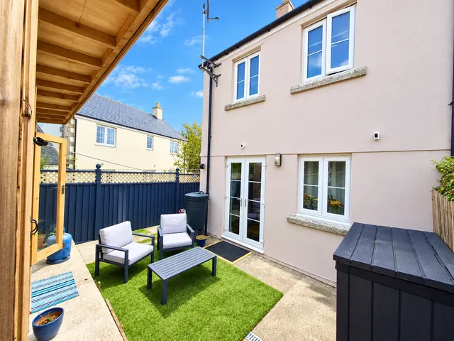 Manor Farm Road, Duporth, PL26, photo 2