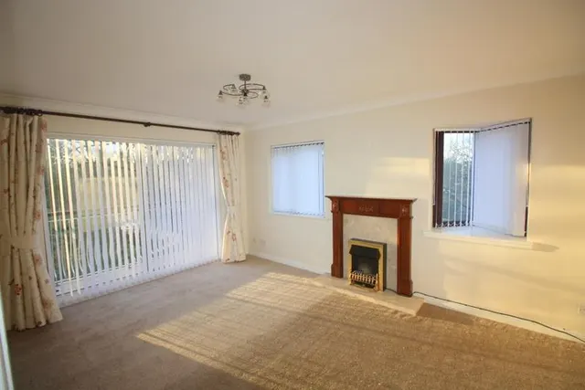 Merrilocks Road, Blundellsands, L23, photo 1