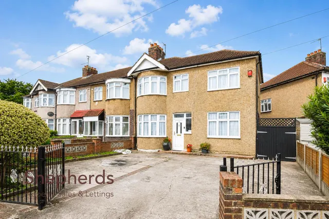 Seaforth Drive, Waltham Cross, EN8, photo 1