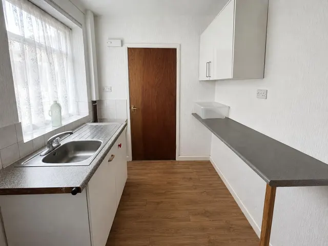 Uxbridge Street, Burton-on-trent, DE14, photo 2