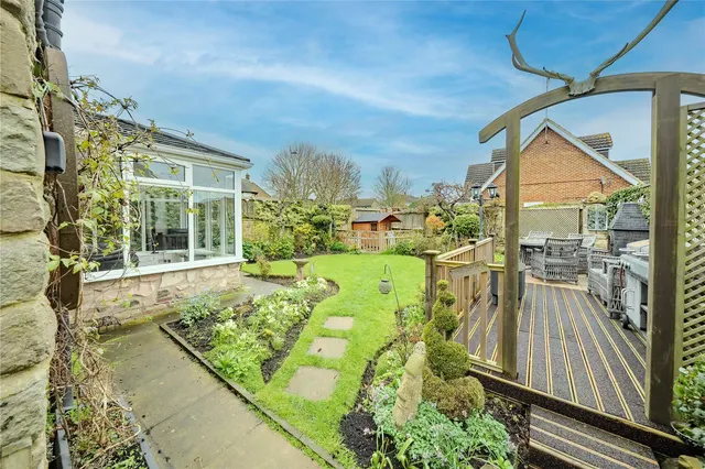 Hawthorn Avenue, Tadcaster, LS24, photo 2