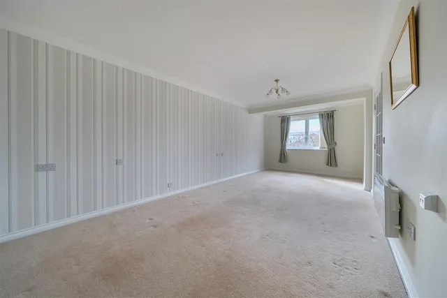 Springfield Road, Chelmsford, CM2, photo 1