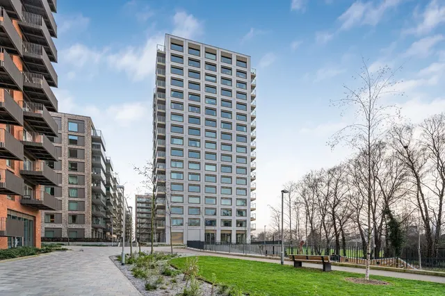 Starboard Way, London, E16, photo 1