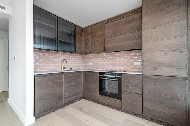 Starboard Way, London, E16, photo 2