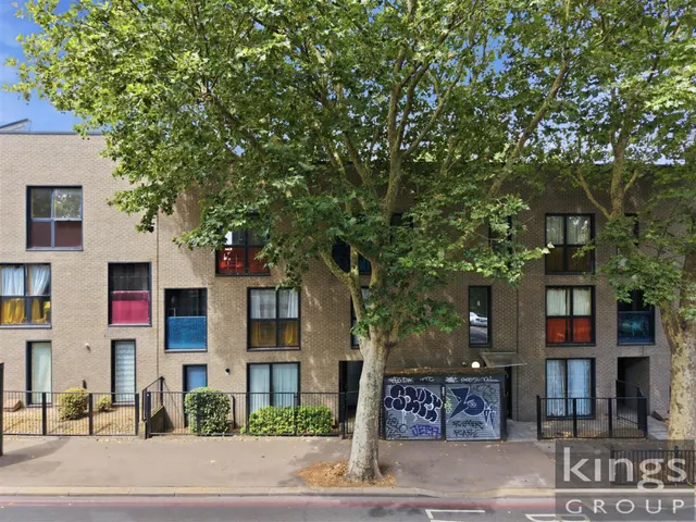 Seven Sisters Road, London, N15, photo 1