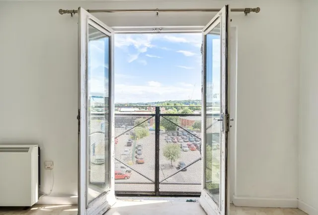 Waterloo Road, Bristol, BS2, photo 1