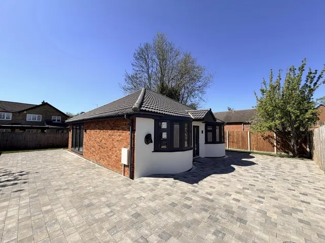 St. Botolphs Lane, Orton Longueville, PE2, photo 1