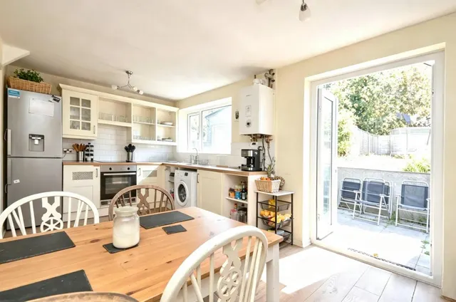 Vicarage Road, Bristol, BS13 8ES, photo 1