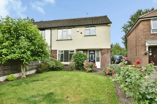 Grange Avenue, Cheadle Hulme, Cheshire, SK8, photo 1