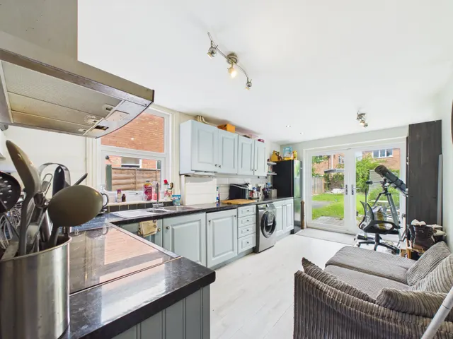 Photo 3 — Nelson Road, Worcester, WR2 5BL