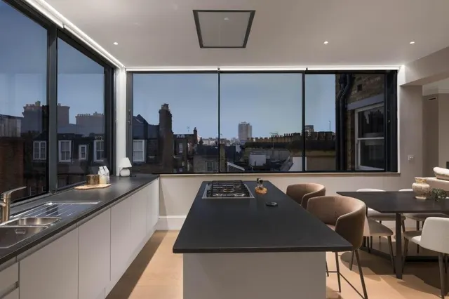 De Vere Gardens, Kensington, W8, photo 1