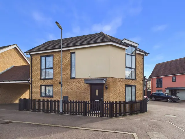 Westland Close, Upper Cambourne, CB23, photo 1