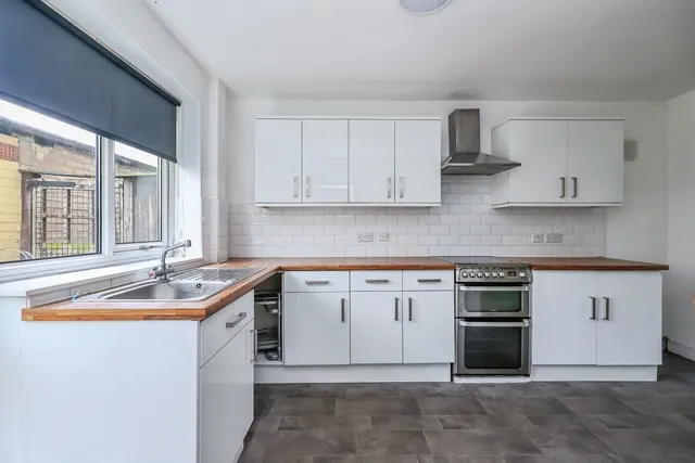 Photo 3 — Bransdale Road, Nottingham, Nottinghamshire, NG11