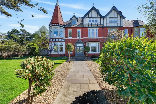 Seafield Road, Lytham Saint Anne’s, FY8, photo 1