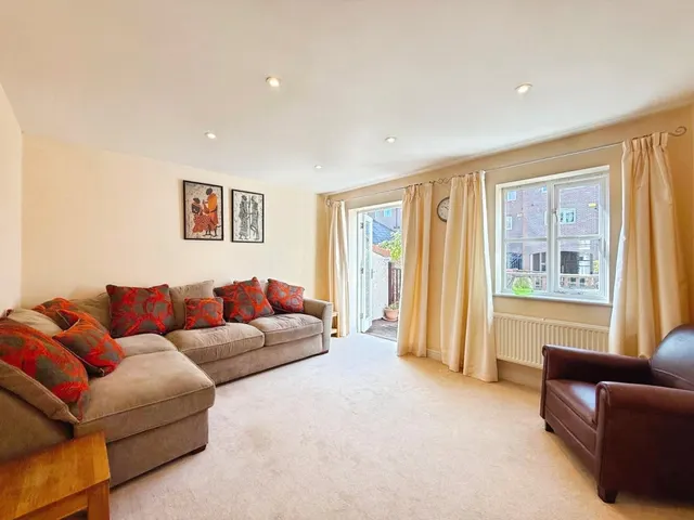 Littlehampton, BN17, photo 2