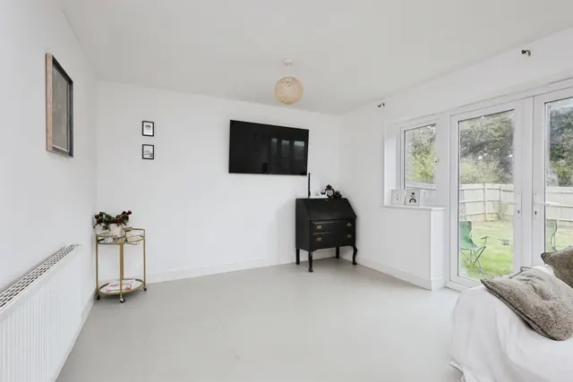 Millstone Drive, Hailsham, BN27, photo 3