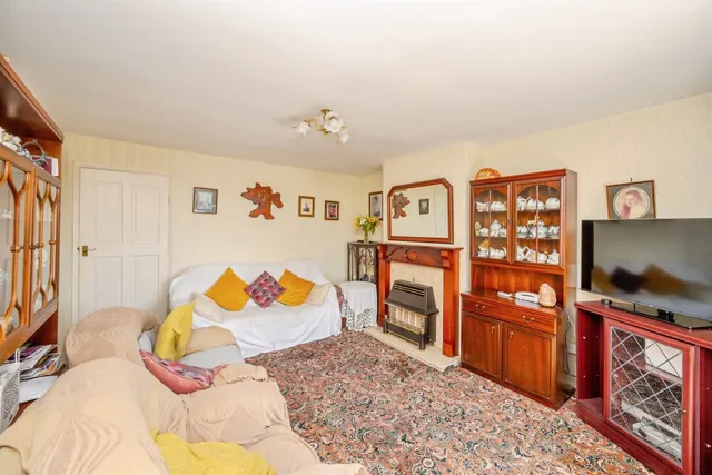 Photo 3 — Hartshorne Road, Littleover, Derby