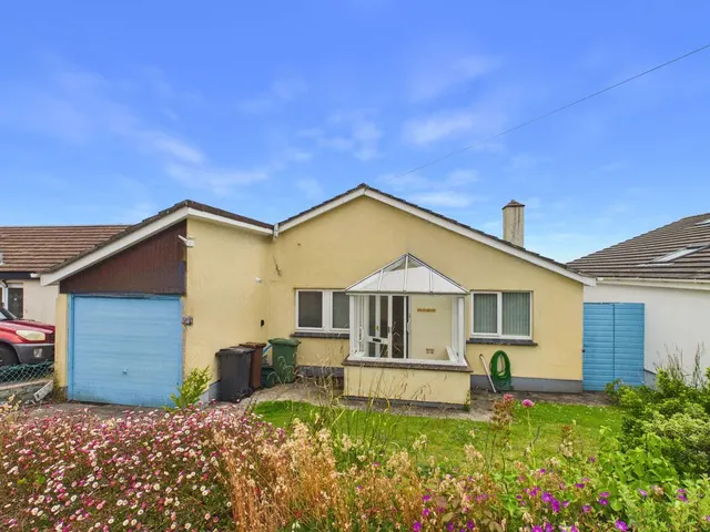 Lidden Crescent, Penzance, photo 1