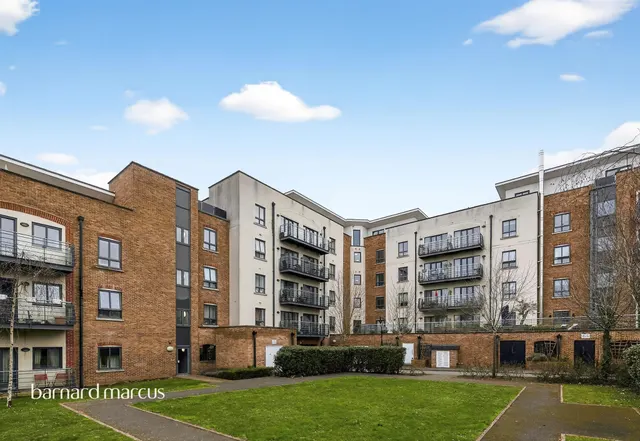 Holford Way, Putney, London, photo 1