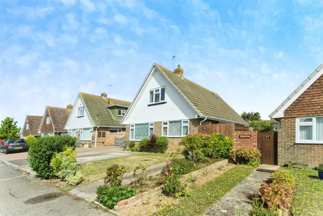 Martyns Way, Bexhill-On-Sea, photo 1