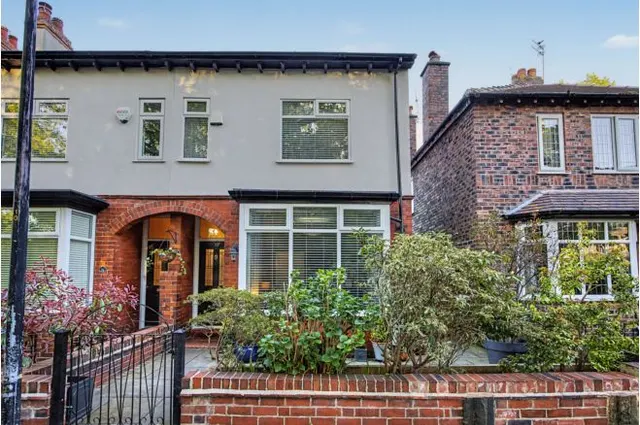 Queens Road, Altrincham, WA15, photo 1