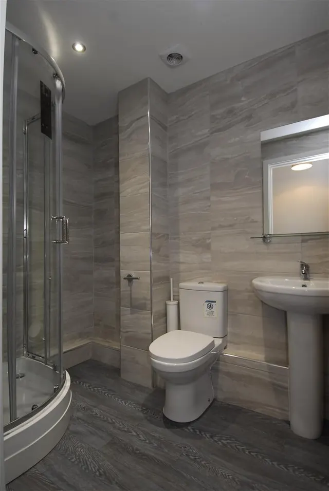 Belgrave Manor Apt, Plymouth, photo 2